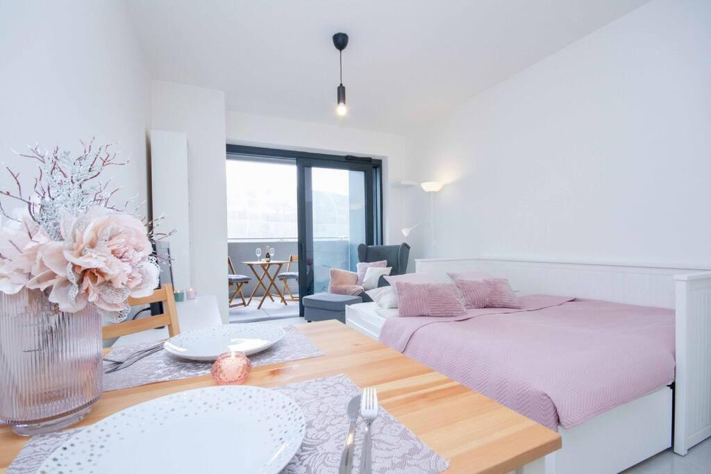 Apartment In Bratislava With Free Parking المظهر الخارجي الصورة